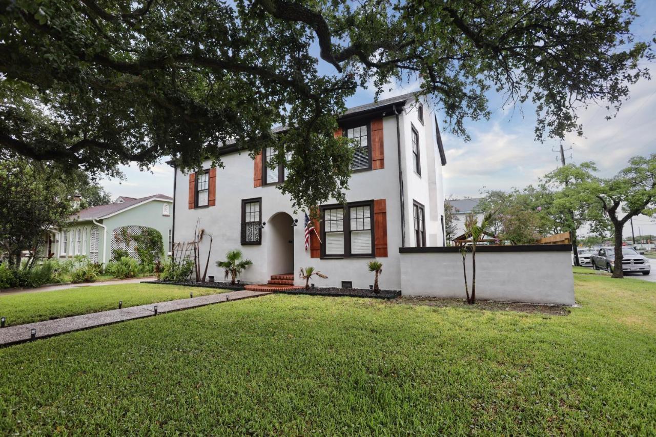Historic Home Family Friendly Close To Seawall Galveston Exterior foto